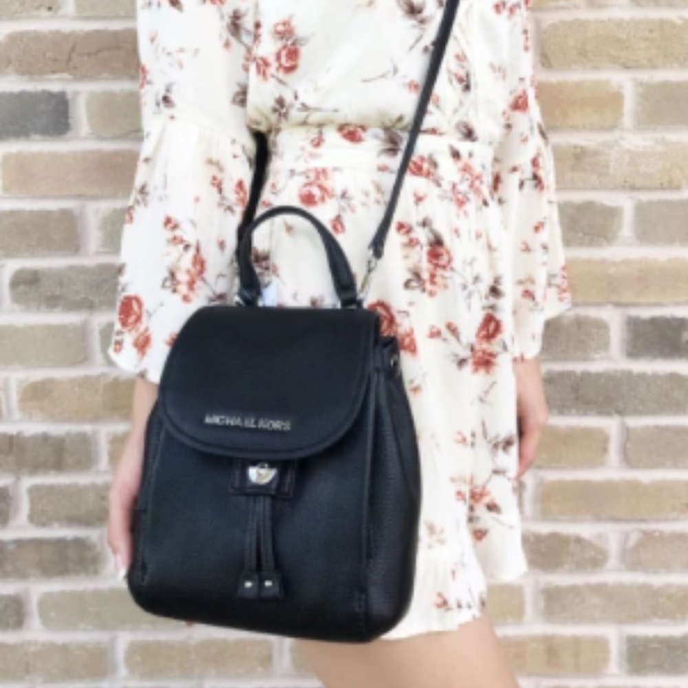 MK Riley Crossbody - Picture 14 of 14